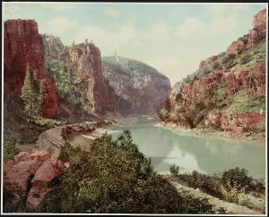 American Canyon Views Drucke: Echo Cliffs, Grand River Canyon, Colorado, c1900. Creator: William H. Jackson