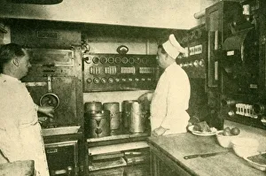 Steam Locomotive Transport Drucke: Electrically Equipped Train Kitchen
