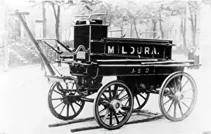 Early 20th Century Vehicles Drucke: Fire Engine, 1904. Creator: Unknown