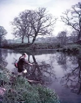A.C.K Ware Photography Collection Drucke: Fishing on the Tamar, Cornwall, c1955. Creator: Arthur Charles Kirby Ware