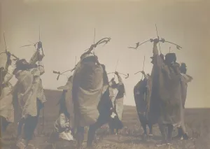 Edward Curtis Images Drucke: The flight of arrows, c1908. Creator: Edward Sheriff Curtis