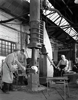 Metal Manufacturing Process Drucke: Forging at the foundry of AT Green & Sons Ltd, Rotherham, South Yorkshire, 1963