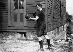 Vintage Heavyweight Boxers Drucke: Frank Parks (Heavyweight), between c1910 and c1915. Creator: Bain News Service