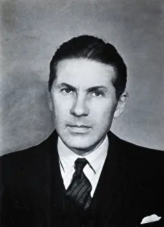 Black And White Male Portraits Drucke: Frederick Murgatroyd. Creator: Unknown