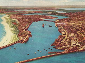 Australien Drucke: Fremantle Harbour von der Luft, c1947. Künstler: Unbekannt.