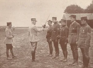 WWI Aerial Warfare Drucke: A French General conferring decorations on aviators, c1918 (1919)