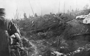 First World War Soldier Portraits Drucke: French troops prepare for a German counter-attack