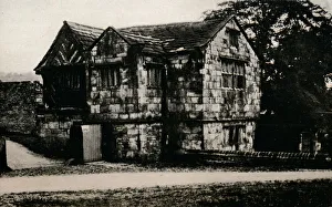 West Yorkshire Landmarks Drucke: Gatehouse, Kirkless Priory, c1910, (1912). Artist: A Wigglesworth