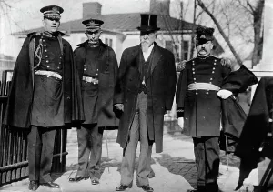Black And White Historical Figures Drucke: Governor Mann & staff, between c1910 and c1915. Creator: Bain News Service