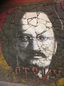 Leon Trotsky Portrait Drucke: Graffiti of Leon Trotsky. Artist: Anonymous