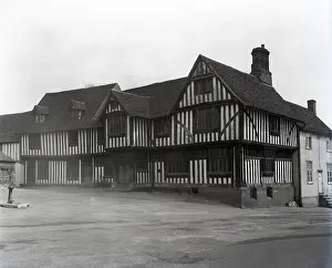 British Heritage Images Drucke: Guildhall, Lavenham, Suffolk, c1955. Creator: Arthur Charles Kirby Ware