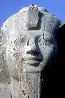 Kopfdetail der Schmetterlings-Sphinx von Alabastern in Memphis im Ägypten des 18. oder 19. Dynastie um die Jahrhunderte vor Christus (ca. XIV-XIII v Chr.)