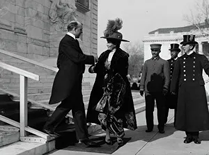Heritage Art Prints Drucke: John Barrett & Lady Eustace Percy, between c1910 and c1915. Creator: Bain News Service
