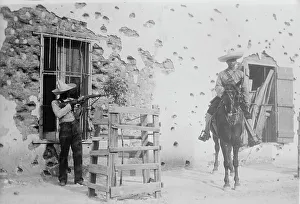 Juaréz, Adobehaus mit Löchern zwischen 1910 und 1915. Ersteller: Bain News Service