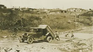 Black And White Australia Images Drucke: Killarney Estate development, c1920s. Creator: Unknown