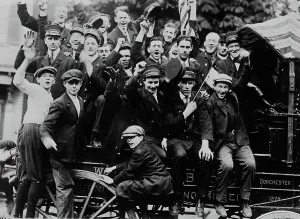 American Labor History Drucke: L strike - Boston, between c1910 and c1915. Creator: Bain News Service