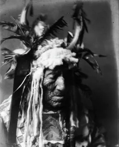 Schnellwolf Hidatsa, ca 1908. Ersteller: Edward Sheriff Curtis