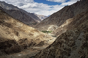Indian Administered Kashmir Drucke: Line of Control viewpoint, Kargil, Ladakh, India, 2023. Creator: Peter Thompson