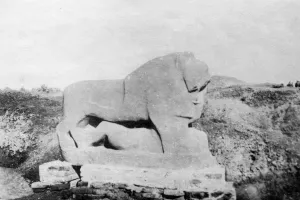 Bilder vom 10. August 2007: Babylonische Statue des Löwen aus Babylon in der Stadt Babel im Land Mesopotamien