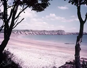 Arthur Charles Kirby Ware Drucke: Lydstep Haven, Pembrokeshire, c1955. Creator: Arthur Charles Kirby Ware