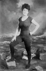 Vintage Swimwear Models Drucke: Miss Annette Kellerman, 1919. Creator: Bain News Service
