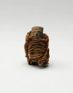 Modellgefertigte Statue aus Ton umwickelt mit Wolle-Sehne, n. Chr. 100/600; Urheber unbekannt
