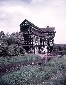 A.C.K Ware Photographer Drucke: Moreton Old Hall, Cheshire, c1955. Creator: Arthur Charles Kirby Ware
