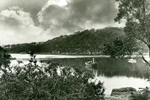 Australian Landscape Drucke: Mosman Bay, 1898. Creator: Unknown