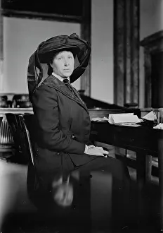 Frau Lorlys E. Rogers, zwischen 1915 und 1920; Ersteller: Bain News Service