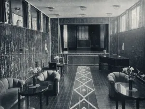Drucke von Die Musikstube im Palais Stoclet in Brüssel (Belgien), c1914. Das Palais wurde von Architekt Josef Hoffmann für Bankier und Kunstliebhaber Adolphe Stoclet zwischen 1905 und 1911 erbaut Gustav Klimt Drucke: Die Musikstube im Stoclet-Palast in Brüssel (Belgien), um 1914