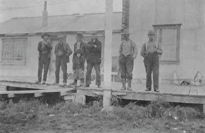 American Frontier Images Drucke: Natives, between c1900 and 1916. Creator: Unknown