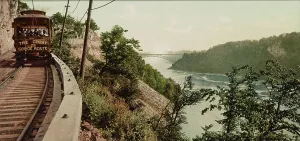 New York State Geography Drucke: Niagara, the lower Gorge, ca 1900. Creator: Unknown