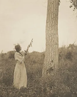 Edward Curtis Images Drucke: Offering the pipe, 1908. Creator: Edward Sheriff Curtis