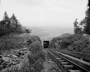 Vintage American Industry Drucke: Otis Elevating Railway, looking down