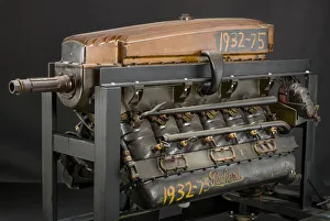 Vintage Airplane Engines Drucke: Packard 2A-1500, Inverted V-12 Engine, Circa 1925. Creator: Packard Motor Car Company