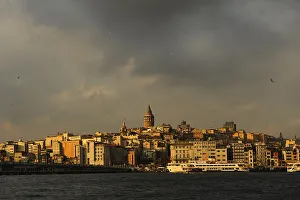 Istanbul Cityscape Drucke: Panoramic district of Beyoglu with Galata Tower, Istanbul, Turkey, 2013. Creator: LTL