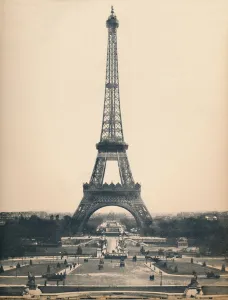 Paris City Landmarks Drucke: Paris. - La Tour Eiffel. - LL, c1910. Creator: Unknown