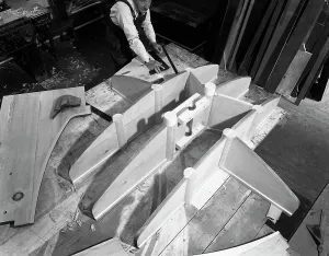 South Yorkshire History Drucke: Pattern maker, Wombwell Foundry, South Yorkshire, 1963. Artist: Michael Walters
