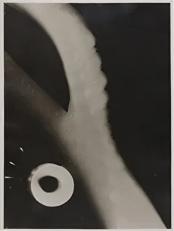 Abstract Art Photography Drucke: Photogram, c.1925. Creator: Moholy-Nagy, Laszlo (1895-1946)
