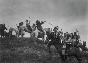 Edward Curtis Images Drucke: Planning a raid, c1907. Creator: Edward Sheriff Curtis