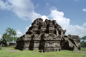 Prambanan Temple Drucke: Prambanan, Hindu temple compound, Java, Indonesia