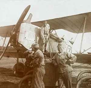 Early 20th Century Flight Drucke: Refuelling biplane, c1914-c1918