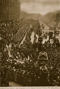 English Photographer WWI Drucke: Return of the Guards, 1919