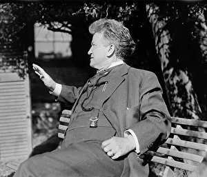 Robert M. Lafollette [sic], Abgeordneter aus Wisconsin, 1911. Ersteller: Harris und Ewing. Robert M. Lafollette [sic], Abgeordneter aus Wisconsin, 1911. Ersteller: Harris und Ewing