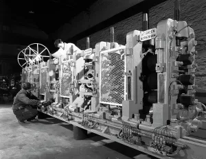 Michael Walters Photography Drucke: Rolling mill, Neepsend, Sheffield, South Yorkshire, 1963. Artist: Michael Walters