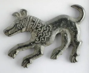 Chinese Heritage Images Drucke: Running Wolf, between 618 and 906. Creator: Unknown