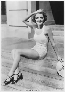 Vintage Swimsuit Drucke: Ruth Colman, c1938