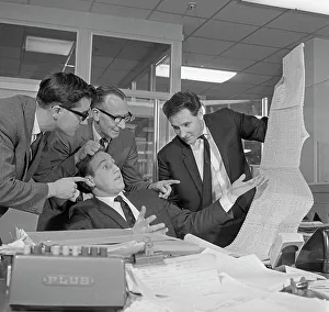 Black And White Office Scene Drucke: A salesman gets a helping hand in checking the figures, 1967. Artist: Michael Walters