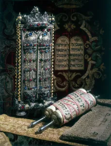 Drucke von Rollen der Tora, Decke der Tora und die Zehn Gebote aus dem Jahr 1797 Österreich Drucke: Rollen der Torah, Decke der Torá und die Zehn Gebote aus dem Jahr 1797