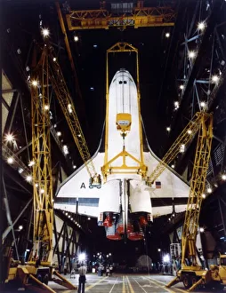 National Aeronautics And Space Administration Images Drucke: Shuttle in Vehicle Assembly Building, second Space Shuttle flight, 1981. Creator: NASA